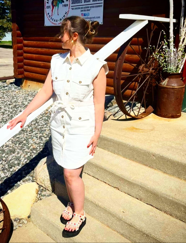Sleeveless Cargo Dress W/ Pockets & Rem. Belt