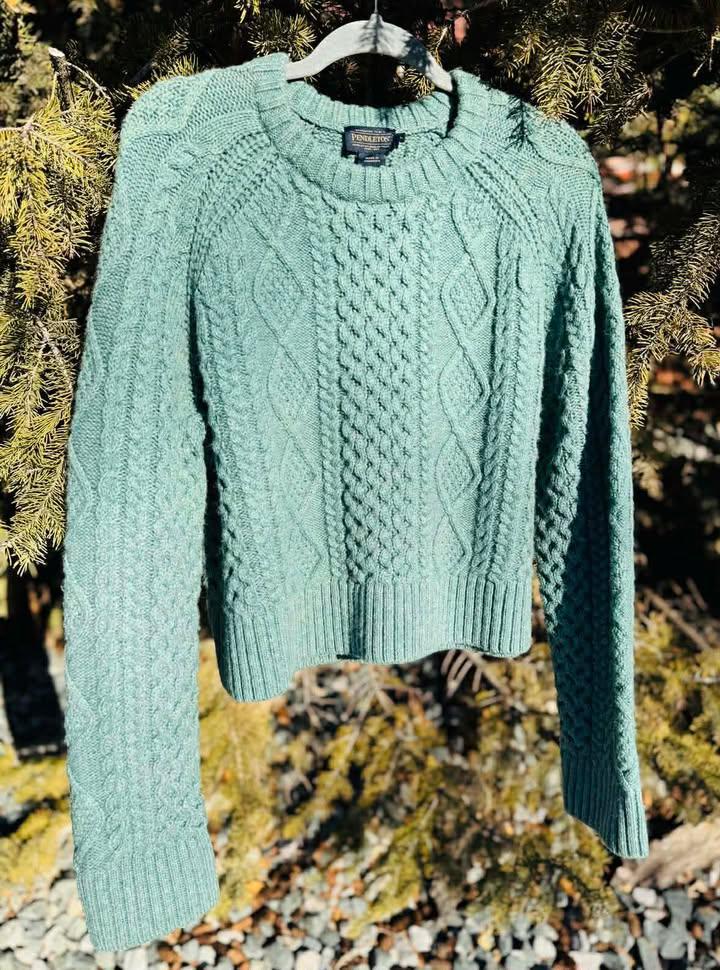Cropped Fisherman Sweater