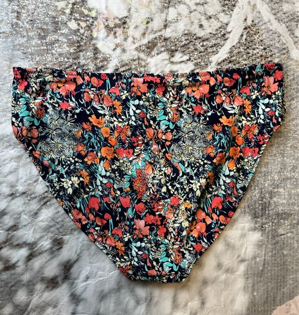 Reversible Swim Bottom