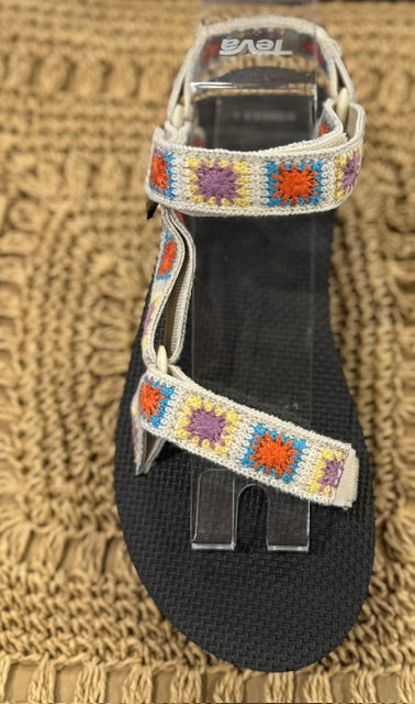 Womens FlatForm Universal Crochet