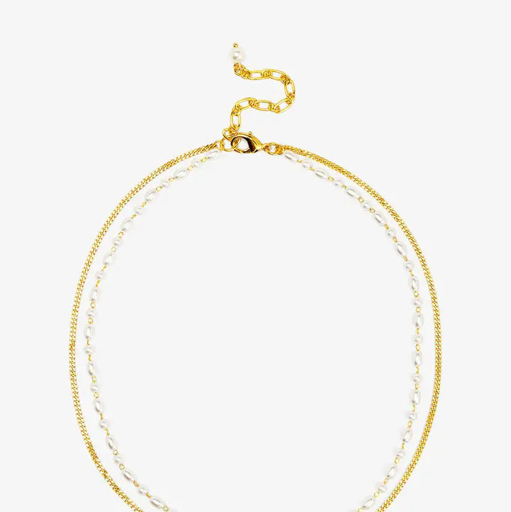 Chain and Pearl Layered Short Necklace