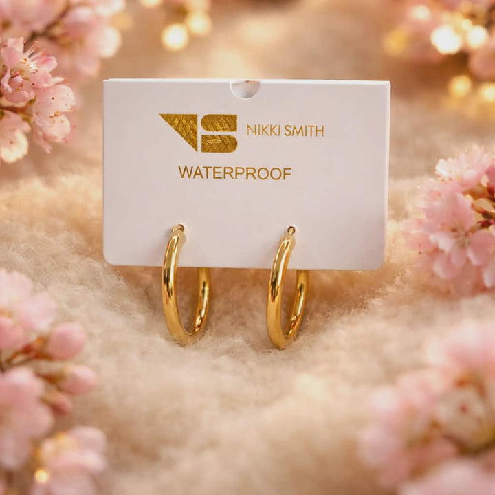 Tessa Medium Hoops | Gold