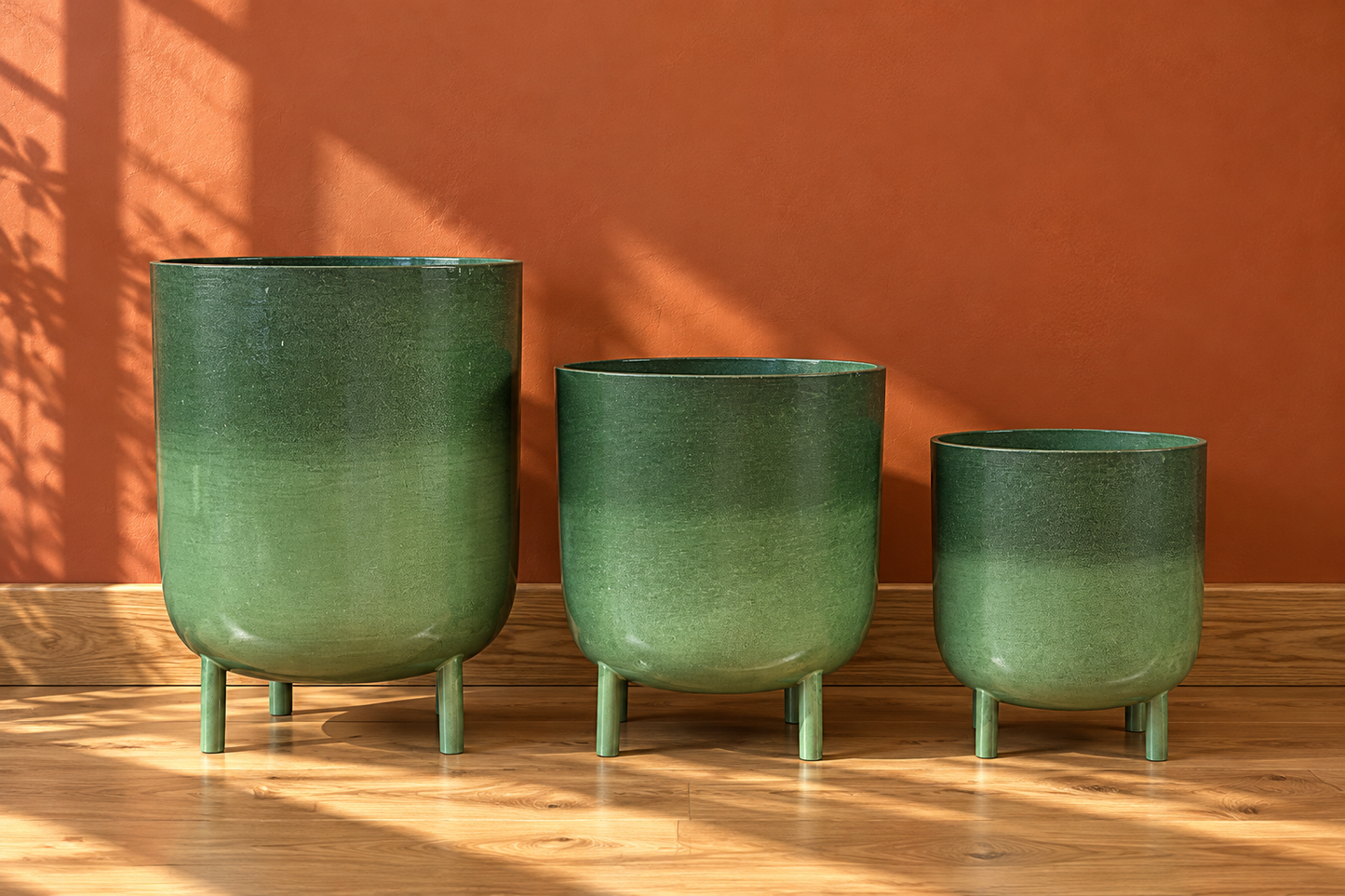 Metal Planter with Legs