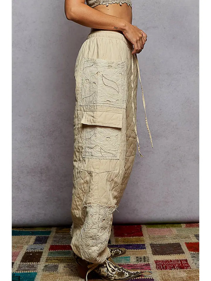 Vintage Washing Solid Lace Patch Quilting Jogger Pants | Cream