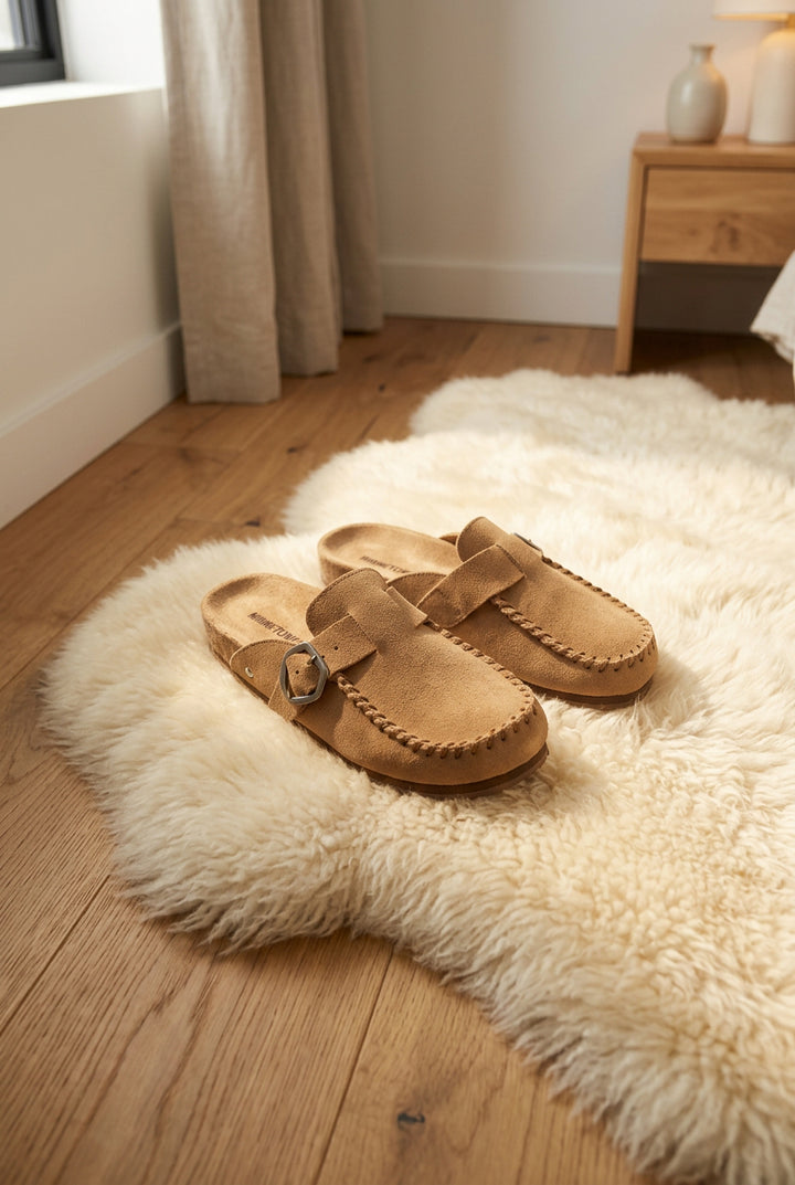 Women's Buckel Clog