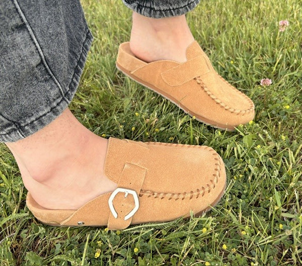Women's Buckel Clog