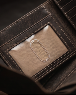 Buffalo Leather Bifold + Chip Reading Protection