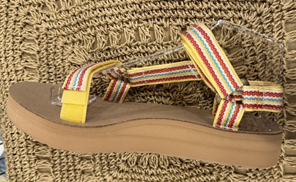 Womens FlatForm Universal Woven
