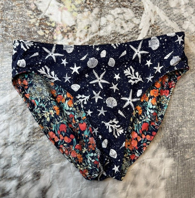 Reversible Swim Bottom