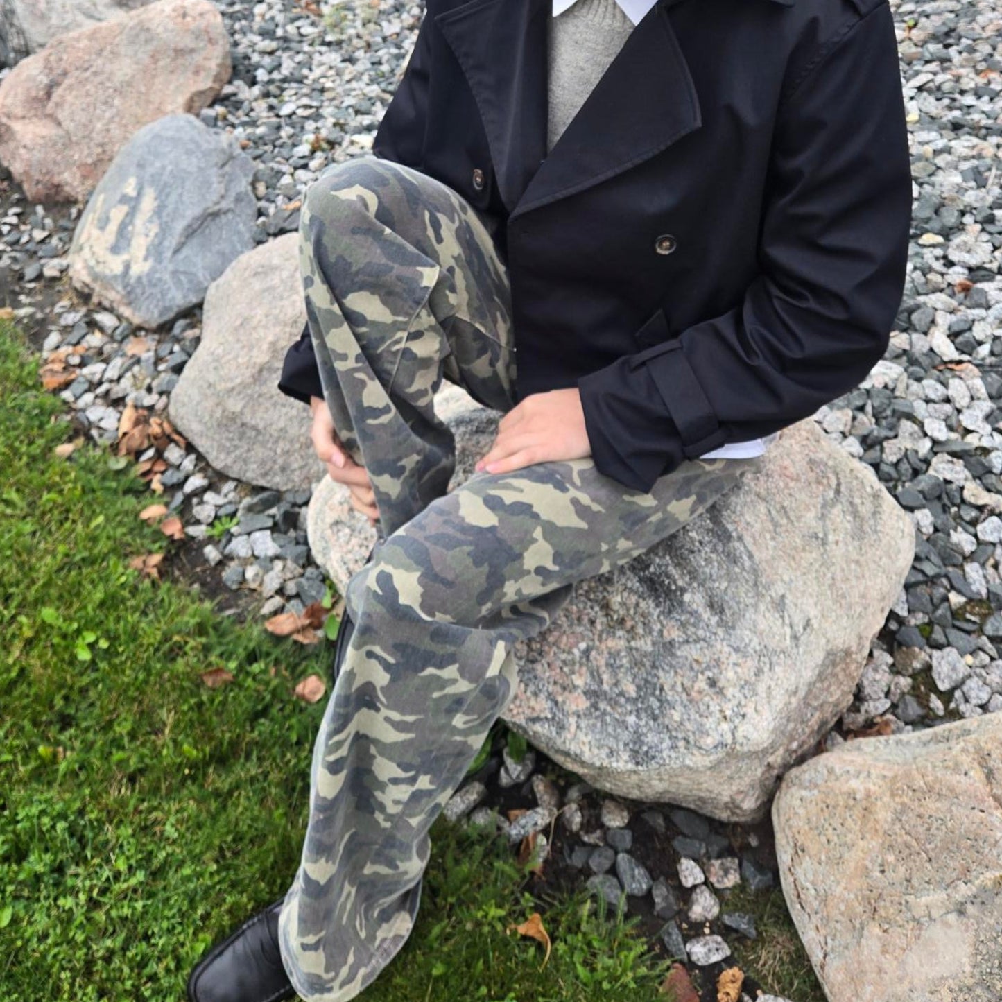 Low Slung Baggy Camo Jeans