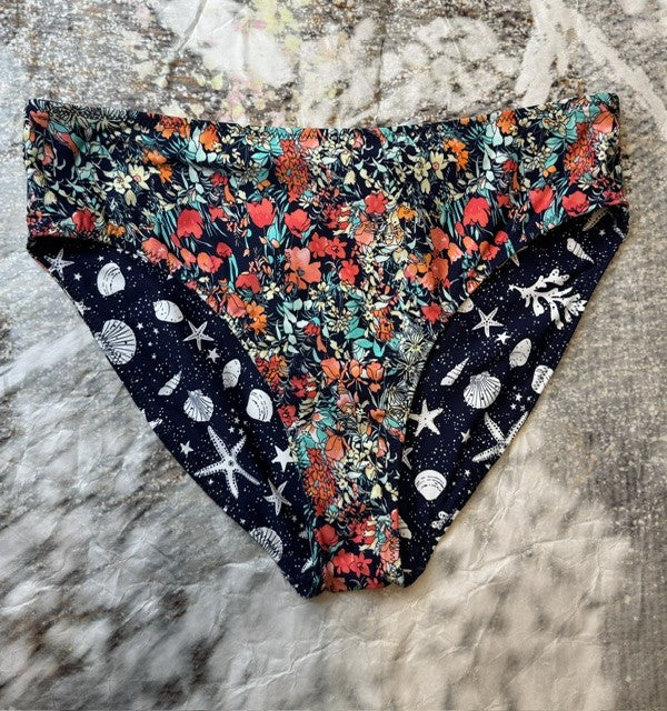 Reversible Swim Bottom