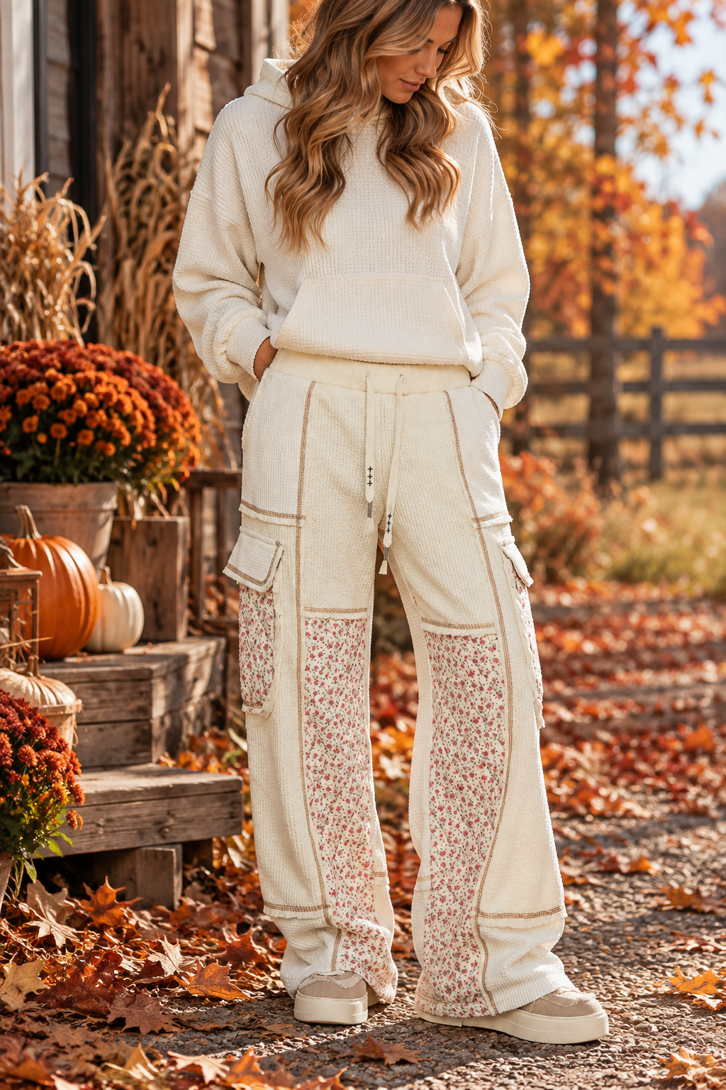 Thermal Quilted Detail Floral Knit Pants | Cream