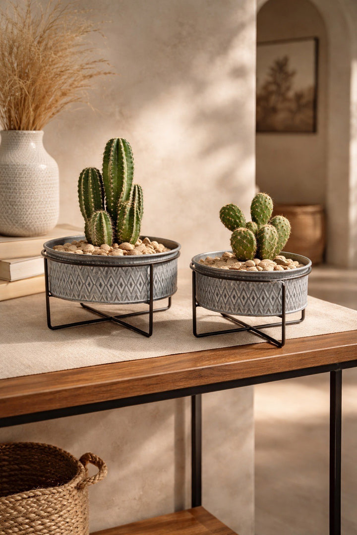 EMBOSSED METAL PLANTER SET | SET OF 2