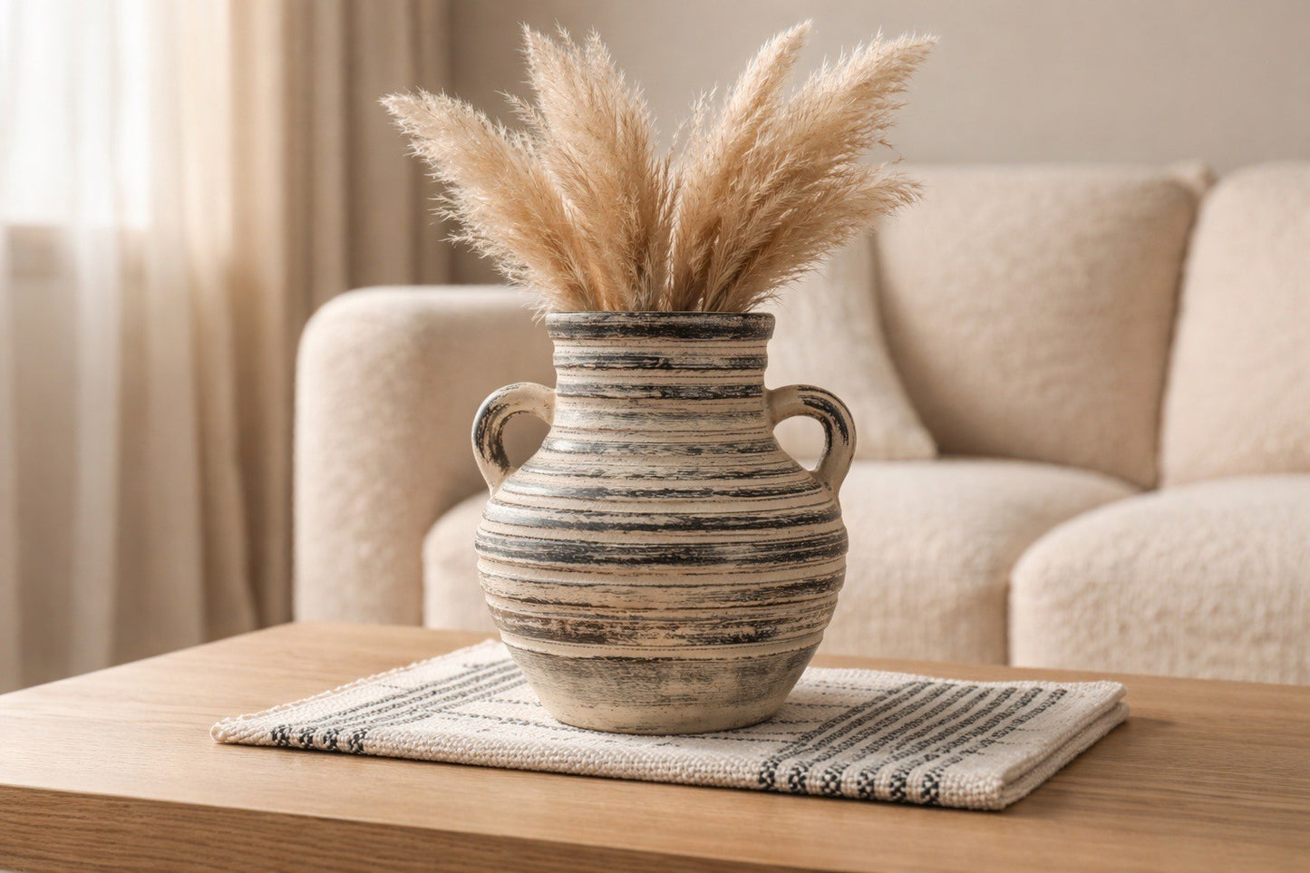 Giedeon Terracotta Vase