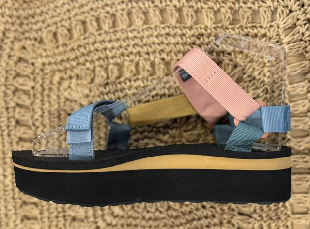 Womens Flatform Universal