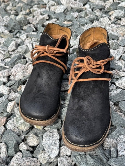 Calyn Bootie