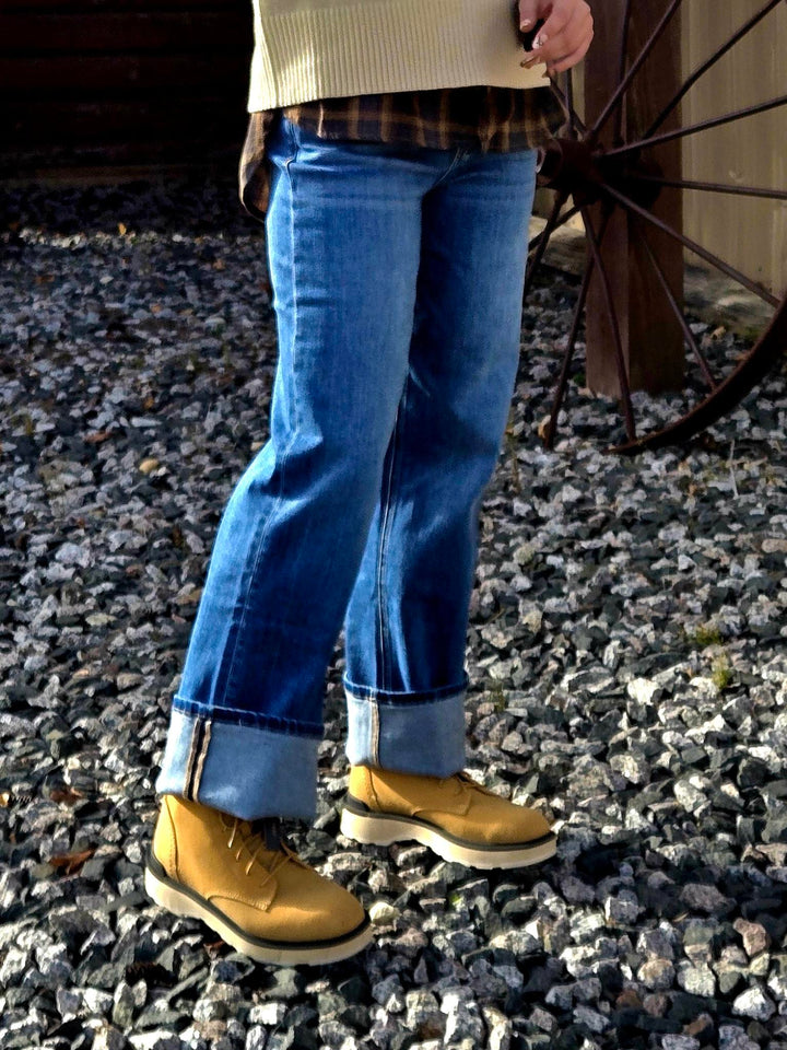 Women's Mid Rise Slim Wide Jean | Medium Dark
