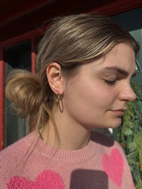 Tessa Medium Hoops | Gold