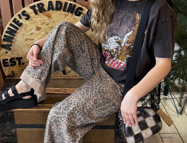 Born Free Oversized 90's vibe Cropped T-Shirt