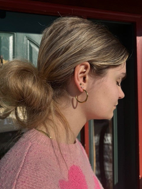 Tessa Medium Hoops | Gold