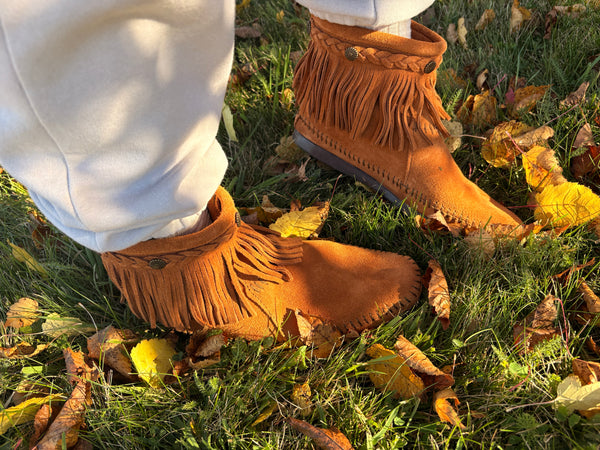 Hi Top Back Zip Boot
