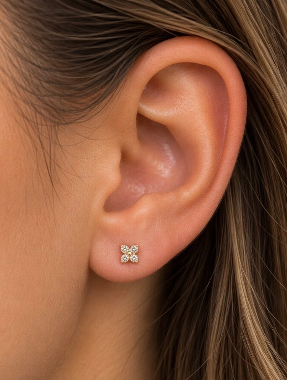Nova Diamond Stud Earrings | Waterproof